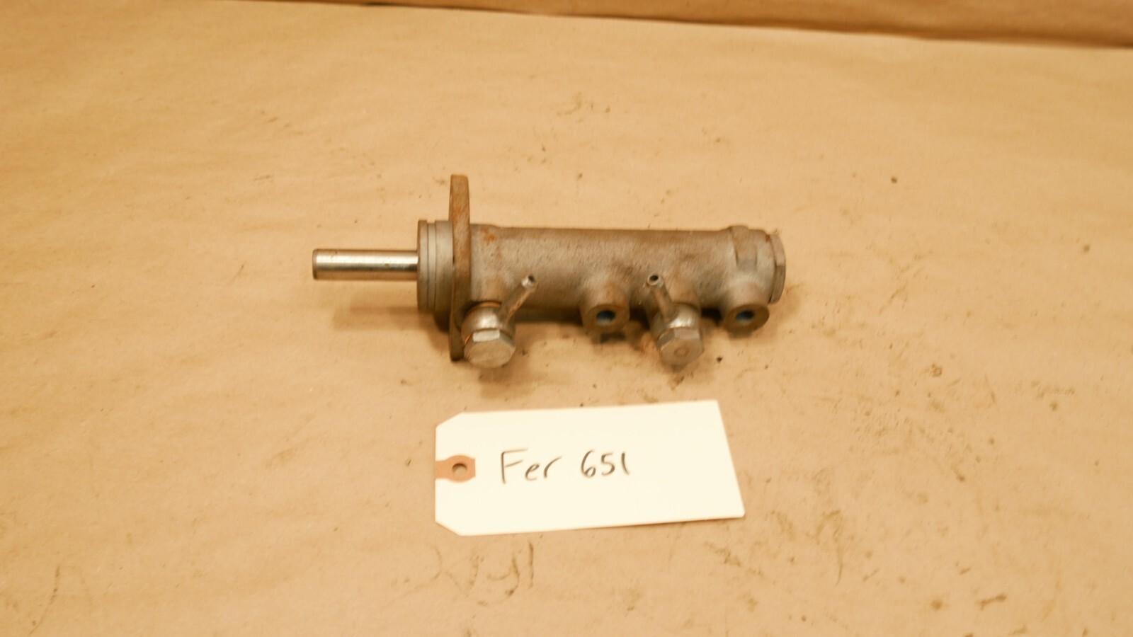 Ferrari Dino 246 Brake master cylinder P/N 124512