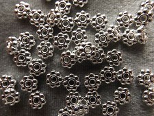 SILVER PLATED FINDINGS DAISY BEADED RONDELLE SPACER BEADS 6X2 MM 50 PIECES