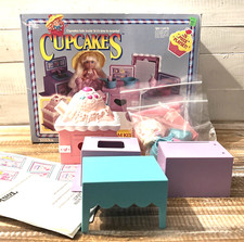 Vintage 4083 Complete Tonka Cupcakes Cake  Ice Cream Kitchen Playset Unused