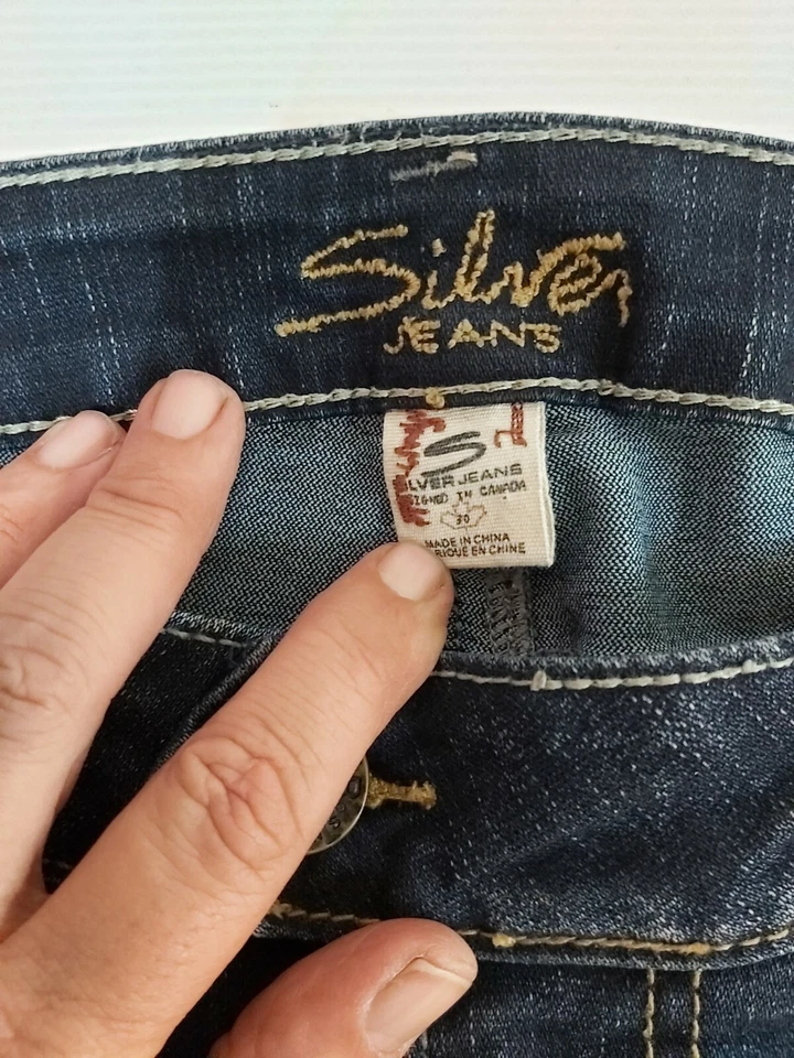 Silver Jeans - Tuesday - Blue Denim - W34 - (225) - image 4 of 4