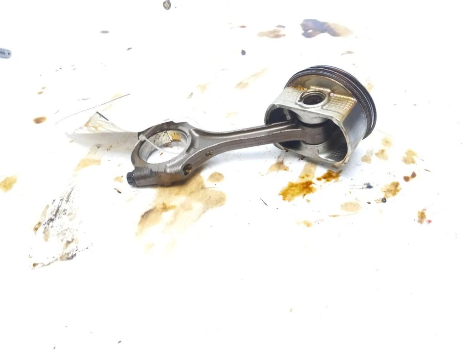 PISTÓN PARA TOYOTA CAMRY 2011 Foto 3 de 4