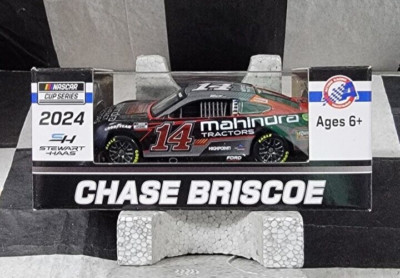 Chase Briscoe #14 Mahindra Tractors w/ FOIL 2024 Mustang 1:64 scale C142465MARCJ