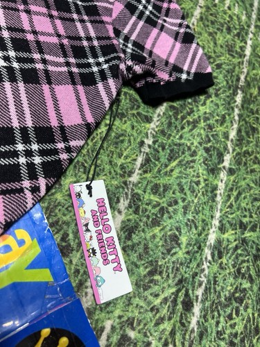 Hello Kitty & Friends x Forever 21 Plaid Sweater Knit Top 2x Cropped DualZip - Picture 2 of 4