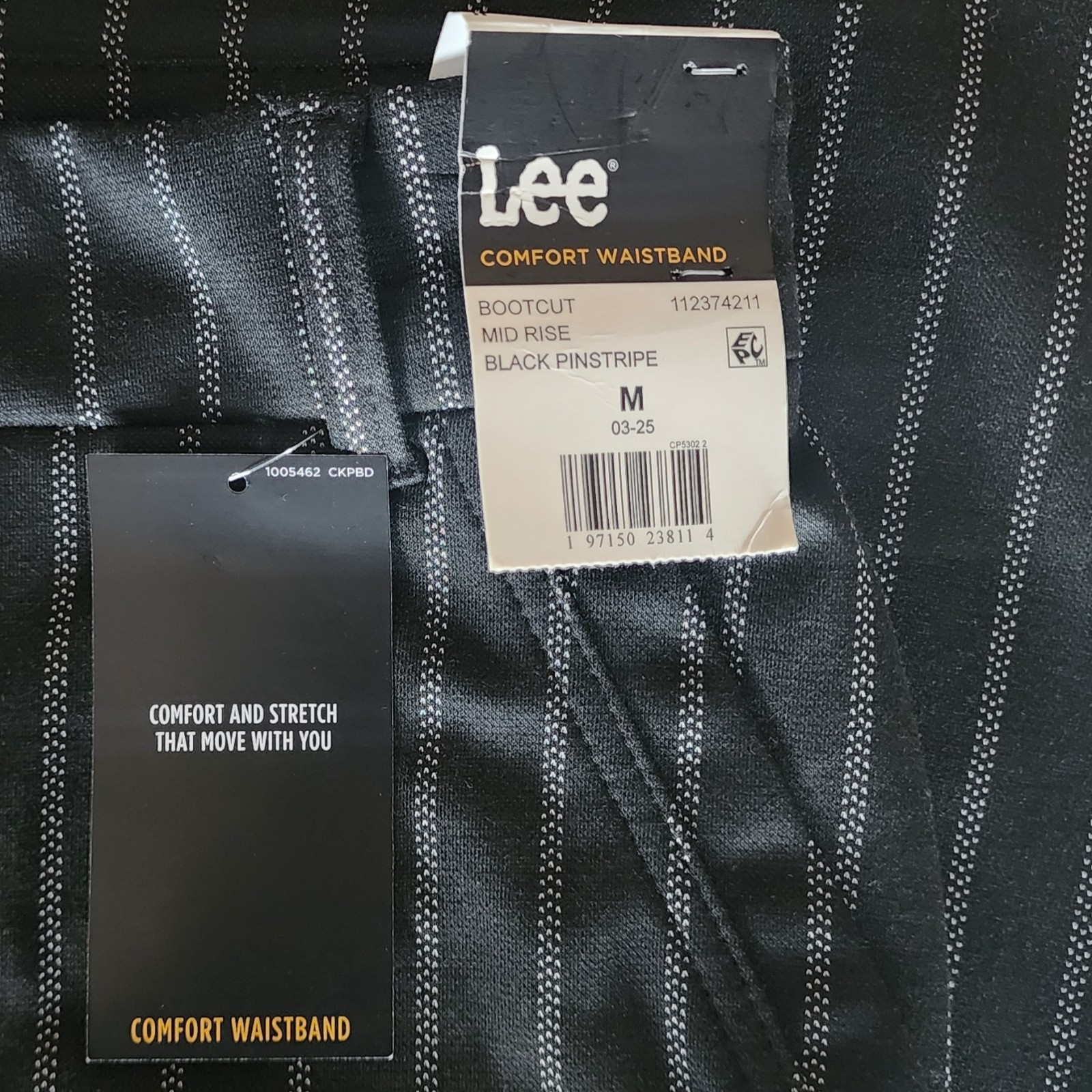 Lee Comfort Waistband Bootcut Pants Women’s Medium Black Pinstripe Mid Rise NWT thumbnail 5