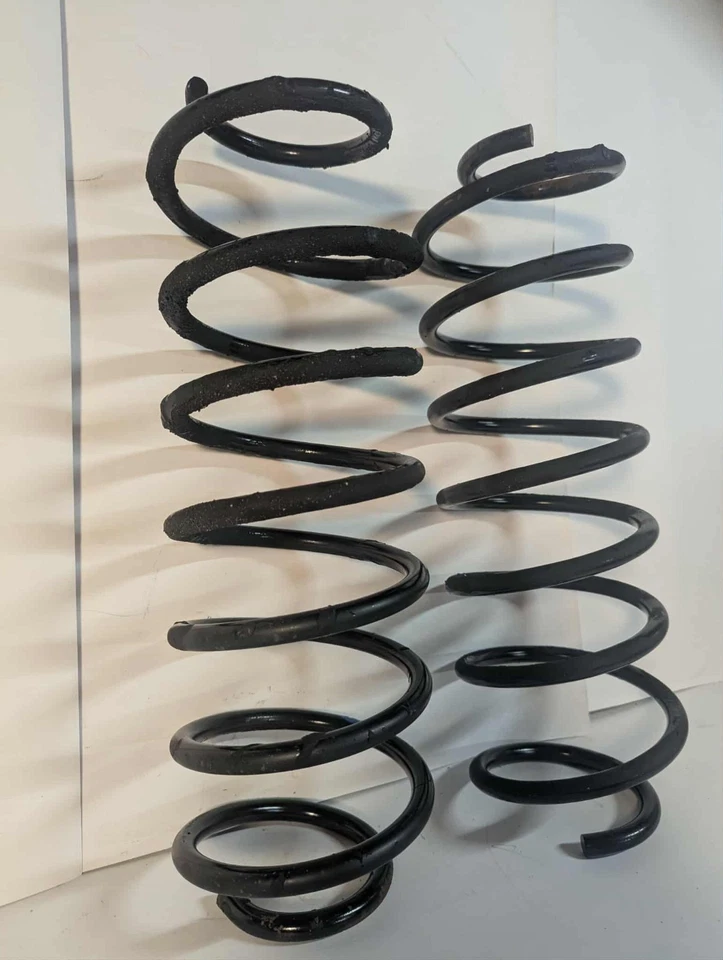 Volvo 850 S70 V70 1994-2000 (hasta 2004 C70) par de muelles helicoidales delanteros OEM FWD Foto 3 de 4