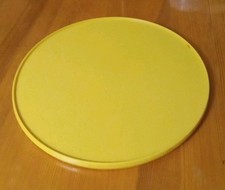 1970's Vintage Rubbermaid Retro Harvest Gold 10.5" Plastic Lazy Susan 2725-4