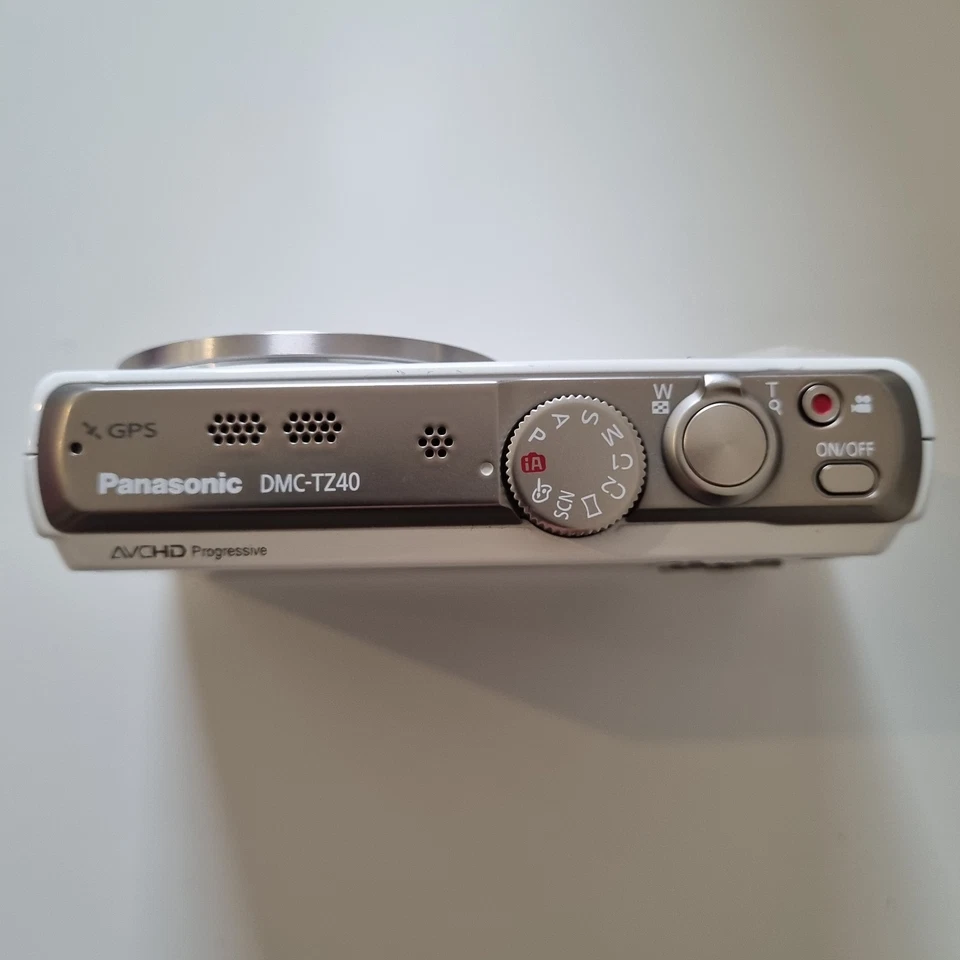 Panasonic Lumix DMC-TZ40 20x Optical Zoom 18.1 MP Digital Camera White Boxed - image 3 of 4