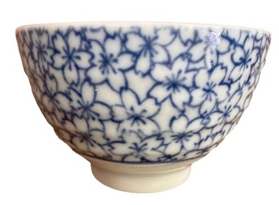  New Mino ware Japanese green tea cup rice bowl Cherry Blossom Japan blue white