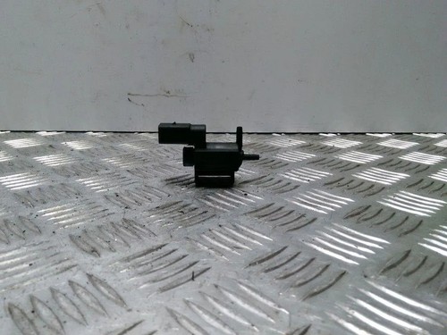 VW PASSAT Variant B5 3B5 Vakuumventil 037906283C 2.00 Petrol 85kw 1999 28382712