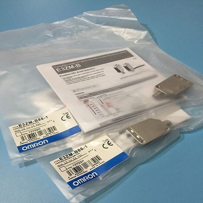   E3ZM-B86-1 Photoelectric Switch New One E3ZMB861 *cm