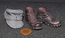 Dragon 1/6th Scale WW2/WWII German Luftwaffe Cap & Mountain Boots "K "