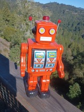 Vintage Battery Operated ME-100 SPACE Walk Man Rare Orange Robot