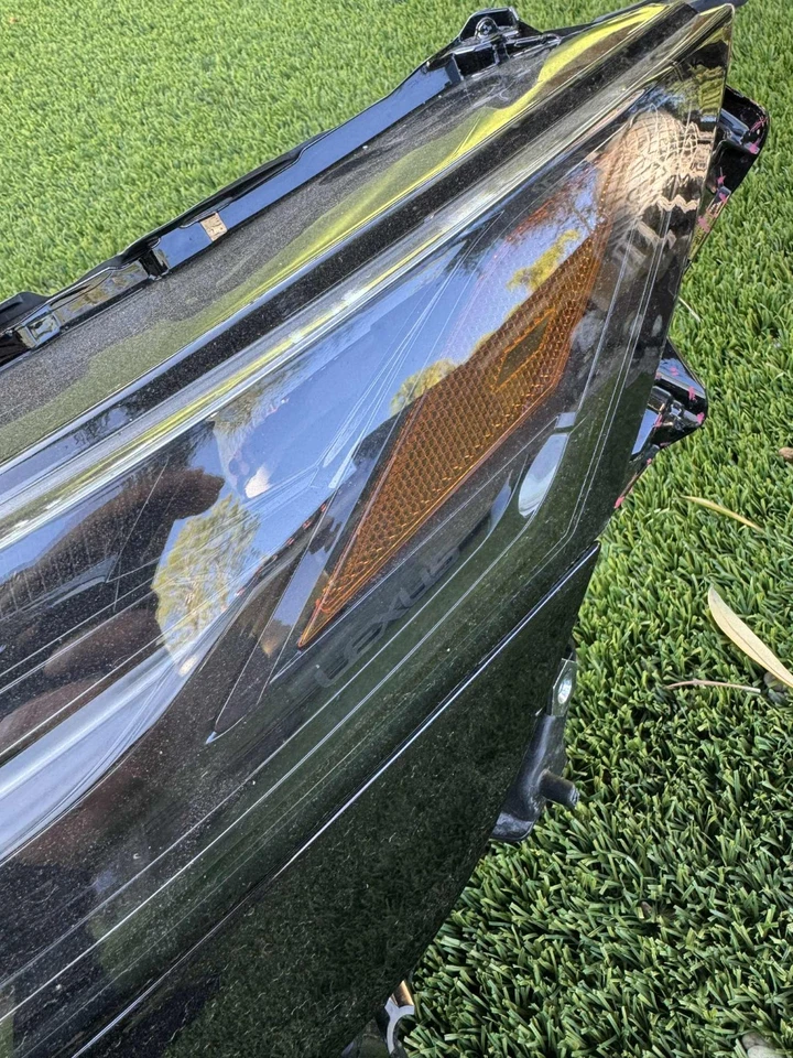 FARO LEXUS RX350 2023-2024 OEM LADO DEL CONDUCTOR IZQUIERDO RX500 F SPORT Foto 2 de 4