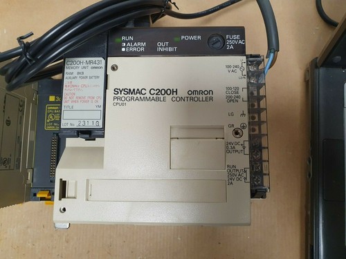 OMRON C200H-CPU01 + MEMORY C200H-MR431 - Foto 3 di 6