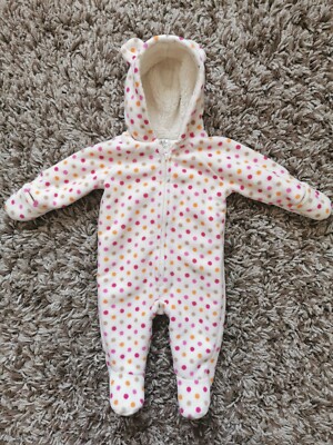 Old Navy Baby Girls Designer Newborn 0-3 Snowsuit, All In One