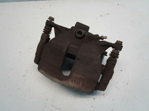 VW Golf 7 VII BA5 Bremssattel vorne links Bremssattelträger 8V0615125 8V0615123