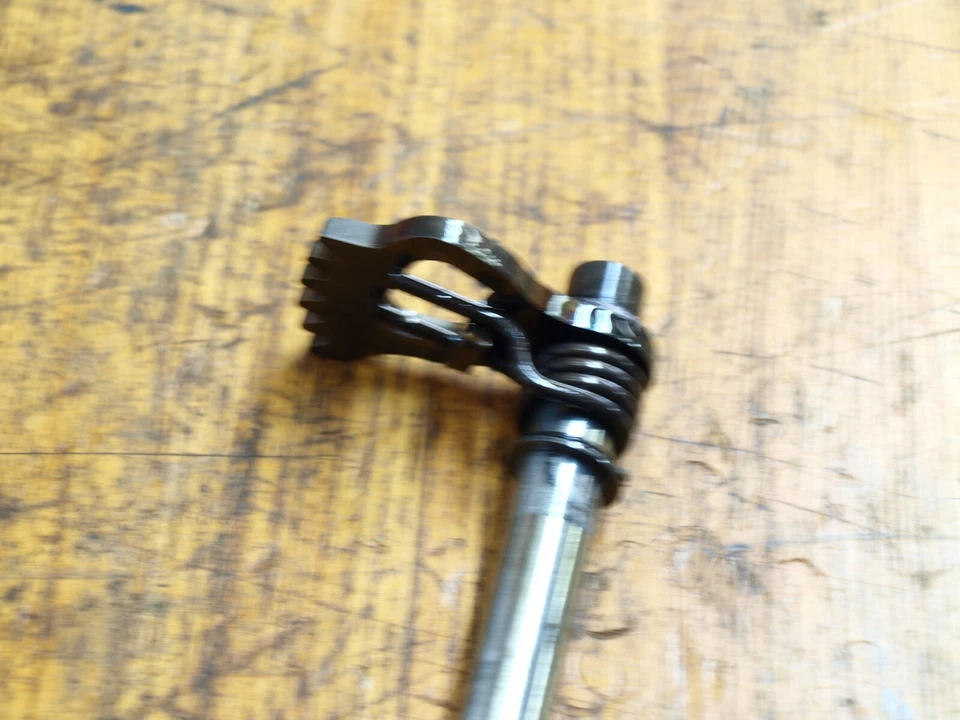 Suzuki RMZ450 2006 eje de cambio #1238 Foto 3 de 4