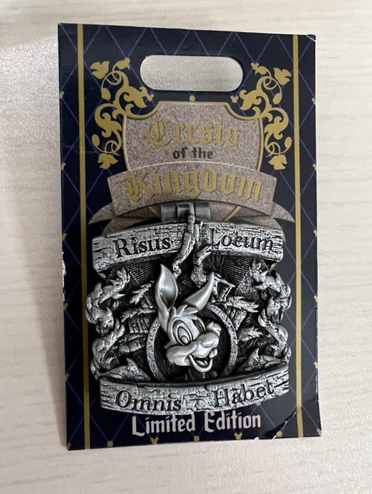 Disneyland Crests of the Kingdom Splash Mountain 2019 LE 2000 Disney Pin NWT