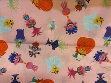 Guitarra Trolls Rosa Estampado 100% Algodón Grasa Cuarto 18"x22" NUEVA Máscara