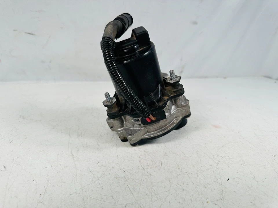 2015-2017 AUDI S4 S5 S8 3.0L 4.0L SECONDARY AIR PUMP 079959231C - Image 2 of 4