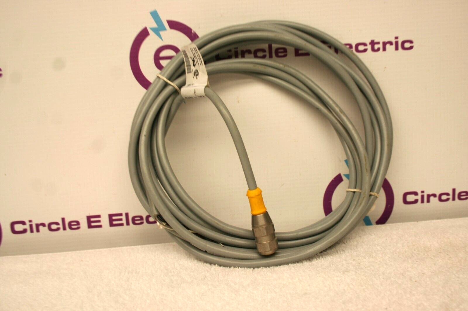 TURCK RKV 4.5T -4 Connector Cable **NEW**