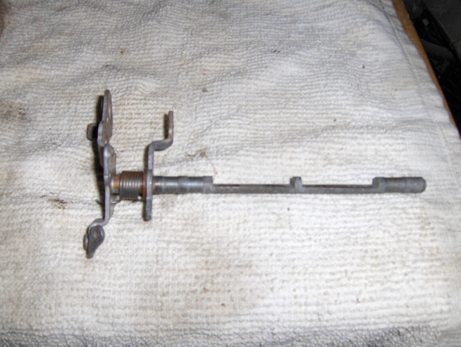 Holley 4160 primary throttle shaft eBay