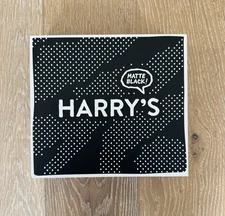 Harry’s Joshua Vides Matte Black Limited Edition Black White Razor 2022 Gift Set