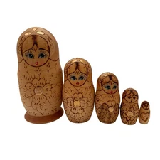 Matryoshka Babushka Wooden Russian Nesting Dolls Set of 5