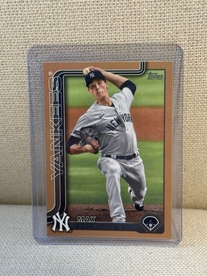 Topps 2025 Series 2 Max Fried #609 Gold Serial Numbered Yankees Baseball Card