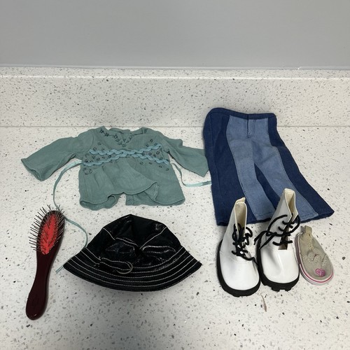 American Girl Doll Outfit Blouse Jeans And White Boots With Hair Comb