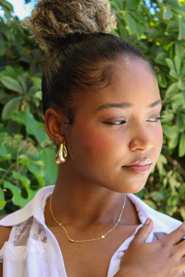 Pendientes aros de oro macizo de 14k hinchados con forma ovalada pendientes de oro real pulidos 26 mm Foto 3 de 4