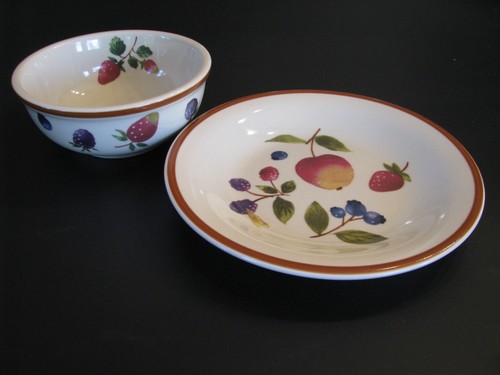 Berry by Longaberger Fruit Medley discontinued Pattern Choice Mix and match R7