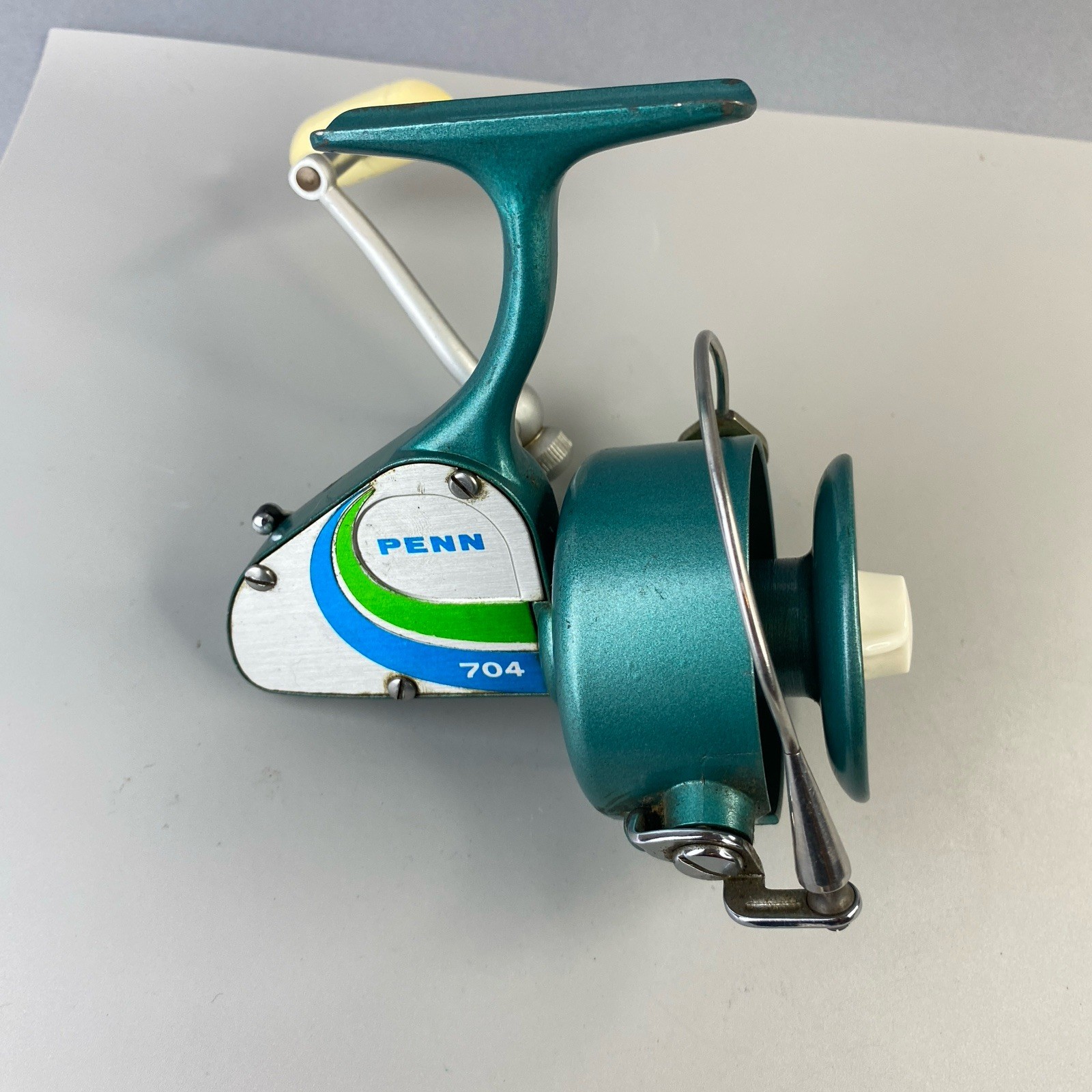 Vintage Penn Spinfisher 704 Greenie Spinning Reel USA Made