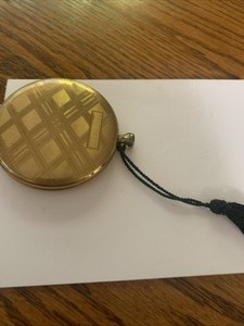 Vintage Powder Compact Zell Fifth Avenue Gold Tone 1950s L@@k!
