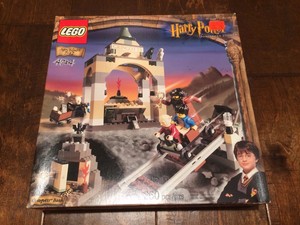lego gringotts bank 4714