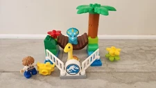 LEGO DUPLO: Gentle Giants Petting Zoo Jurassic World (10879) 100% Complete