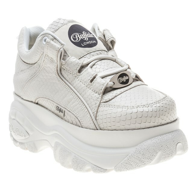 converse chunky trainers