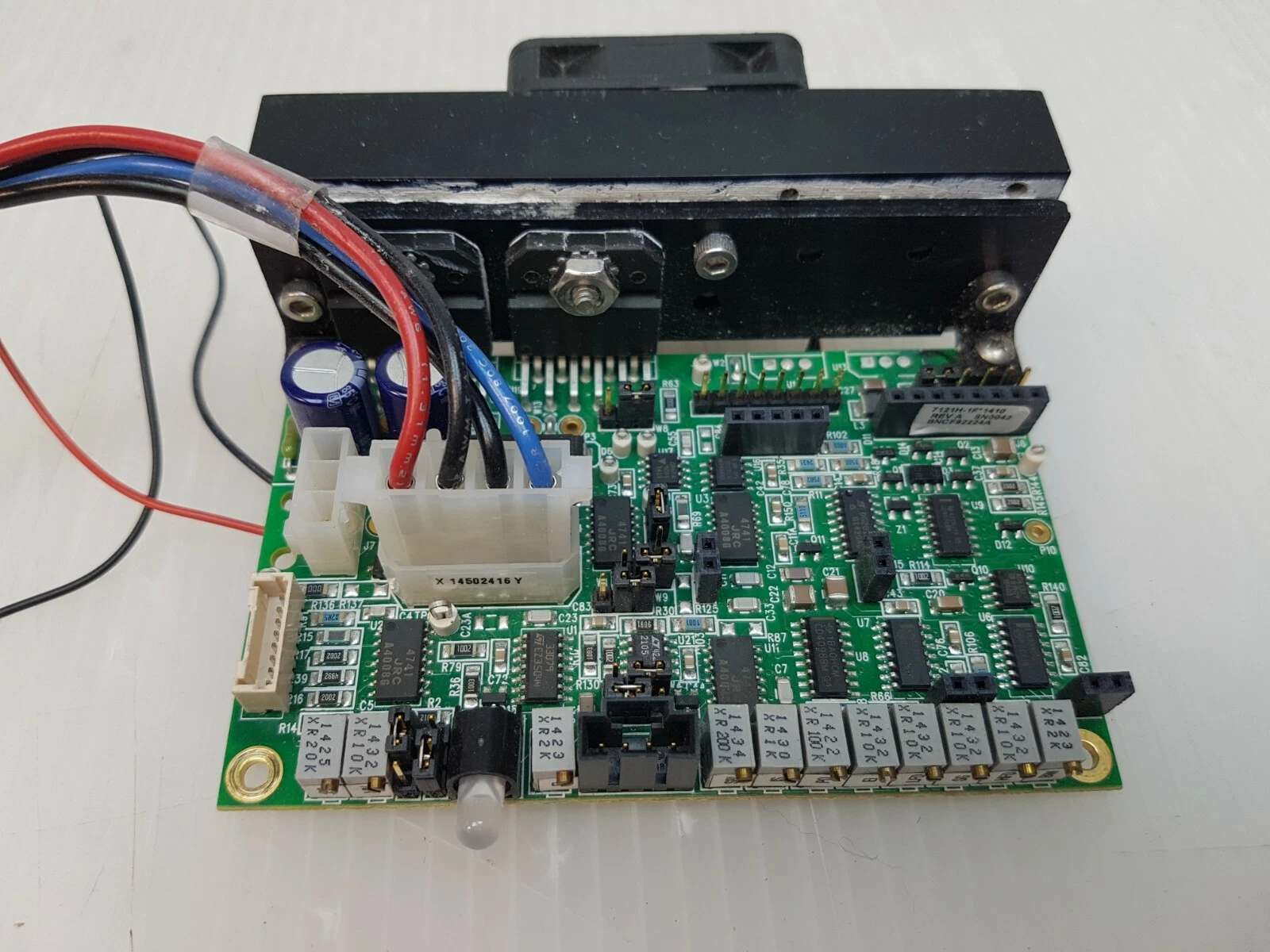7121H-1F*1410 board with power connector, trim potentiometers and heatsink