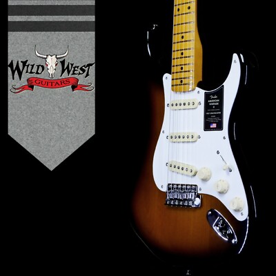 Fender American Vintage II 1957 Stratocaster Maple Neck 2-Color Sunburst 7.65 LB