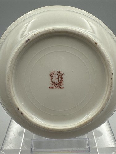 Vintage Handpainted in Japan Noritake Red M Stamp Lake and Cabin 5-1/4” bowl - Picture 3 of 20