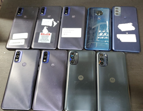 Lot de 9 téléphones Android Motorola - Pour pièces ou réparation en l'état - LIVRAISON GRATUITE - Photo 2 sur 4