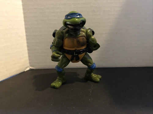 TMNT Vintage Action Figure 1991 Leonardo City Sewer - Ninja Turtles
