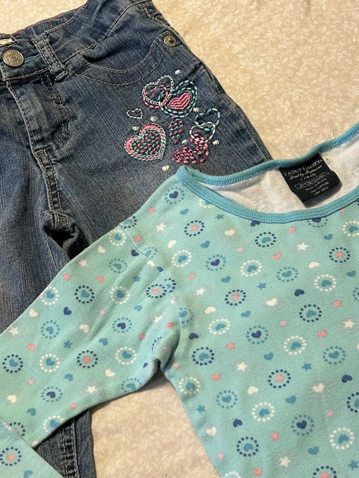 Girls 2pc Outfit Size 5 Cherokee Jeans & Teal Faded Glory T-shirt - Image 2 of 4