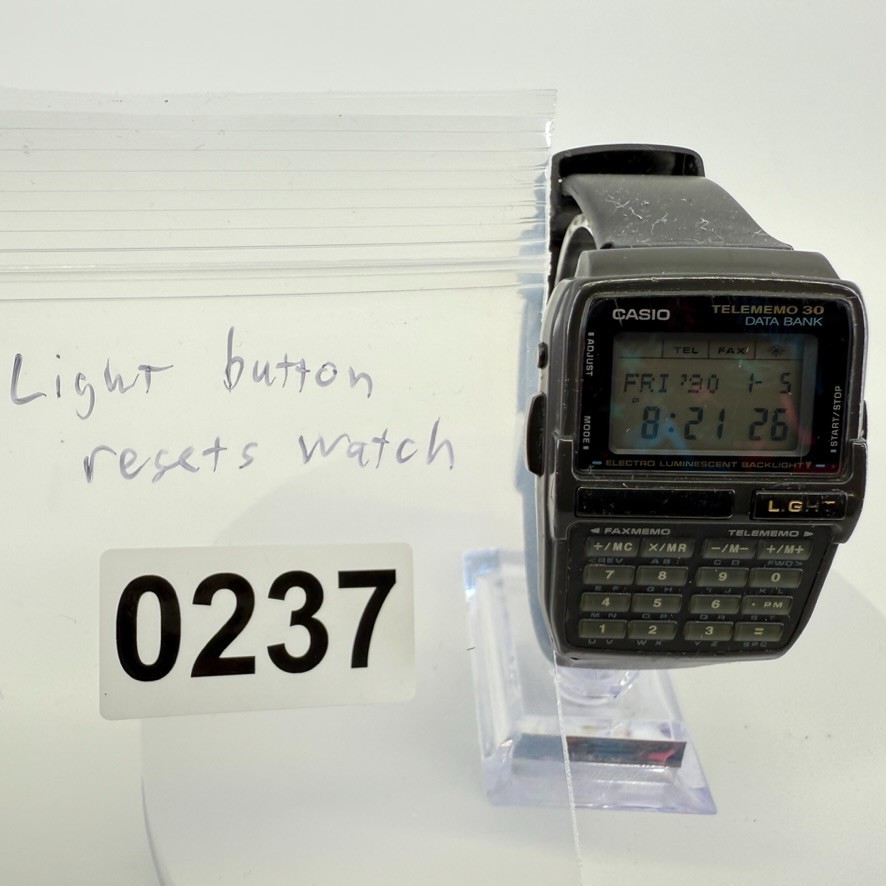 Casio Telememo 30 Data Bank 1253 DBC-30 Men's Watch - FOR PARTS OR REPAIR
