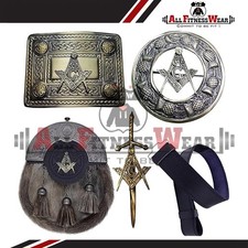 Embalame Massonico 6 Pezzi Sporran Kilt Outfitt Realizzato in Materiale di Pregiata Qualità