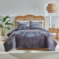 Boho Quilt Set Queen Size - Reversible Bohemian Quilt Bedding Set, 3 Pieces Colo