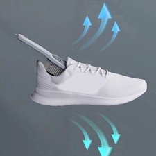 Shoe Cleaning Tool Gentle Hair Strong Plastic Construction Easy Transport Design