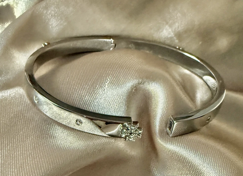 Tory Burch Silver Pave Logo Hinged Bangle Bracelet Brand New - Image 3 of 4