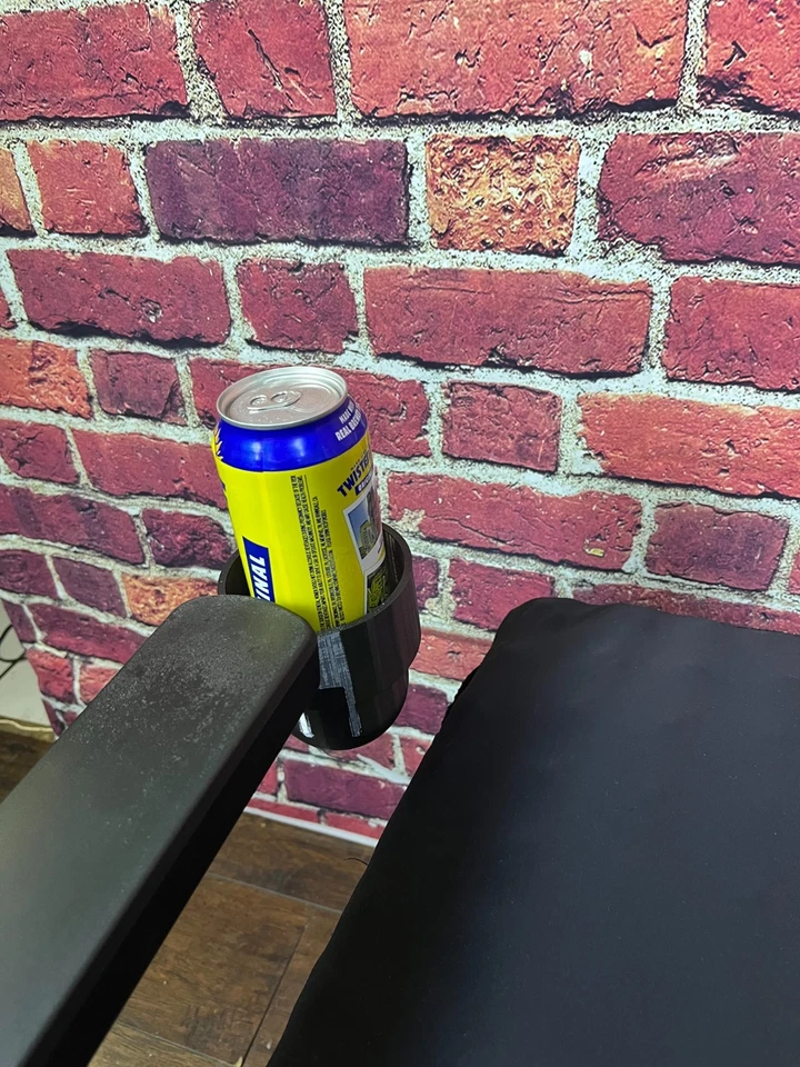 Portavasos hecho para silla de ruedas eléctrica Permobil Foto 4 de 4