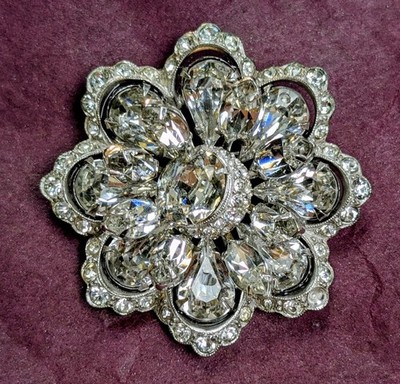 Vintage Eisenberg 1945-1954 Flower Shaped Tiered Layered 3D Brooch Stunning